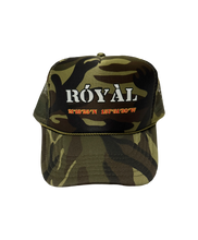 Load image into Gallery viewer, Róyàl Coordinates Camo Trucker

